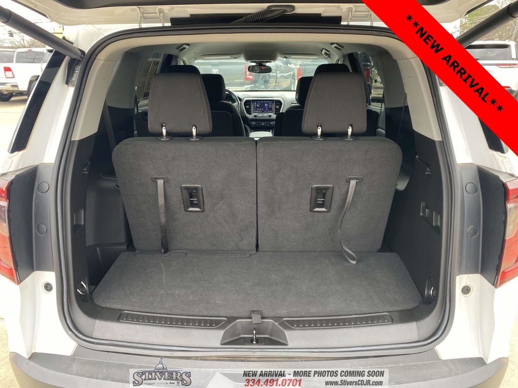 2023 GMC Acadia AWD AT4