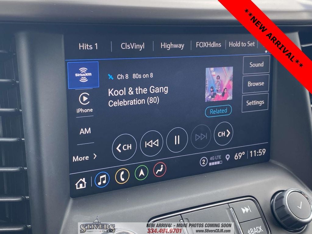 2023 GMC Acadia AWD AT4