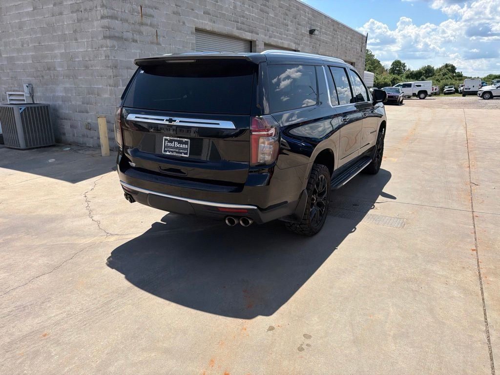 2022 Chevrolet Suburban 4WD High Country