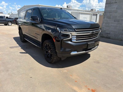 2022 Chevrolet Suburban 4WD High Country
