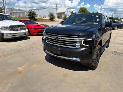 2022 Chevrolet Suburban 4WD High Country