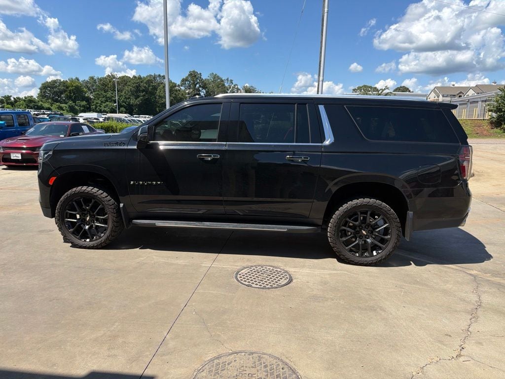 2022 Chevrolet Suburban 4WD High Country