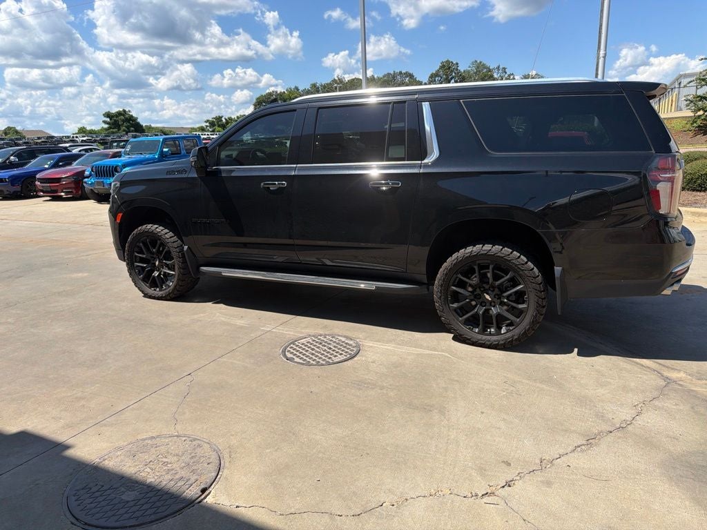 2022 Chevrolet Suburban 4WD High Country