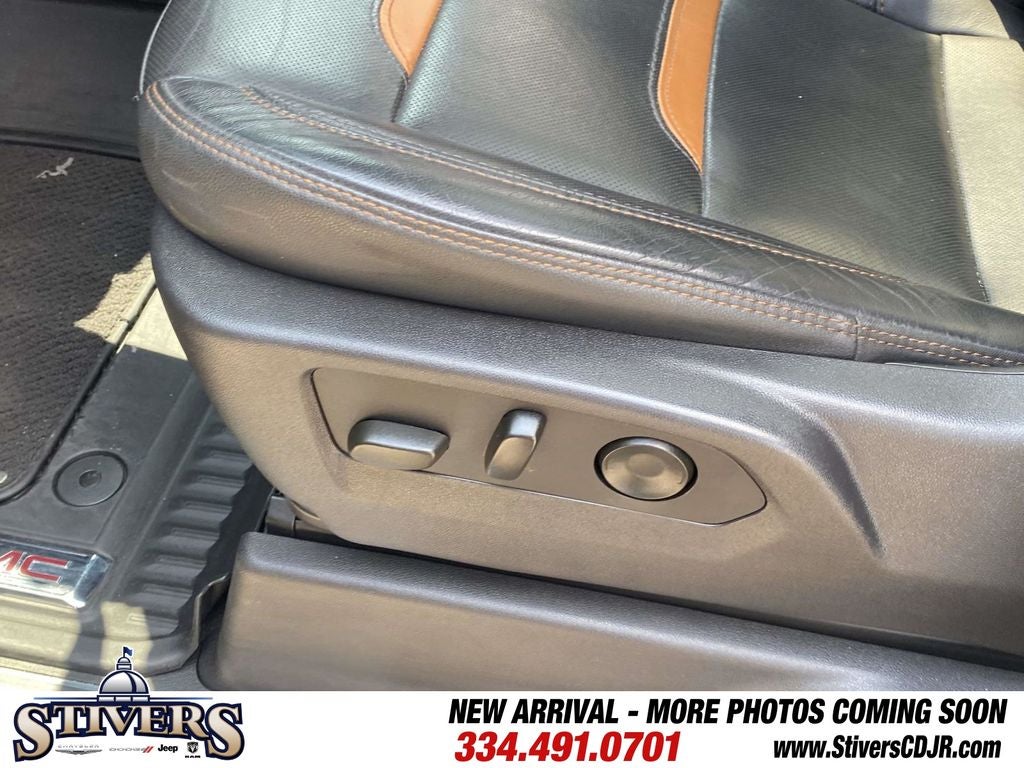 2024 GMC Sierra 1500 4WD Crew Cab Short Box AT4