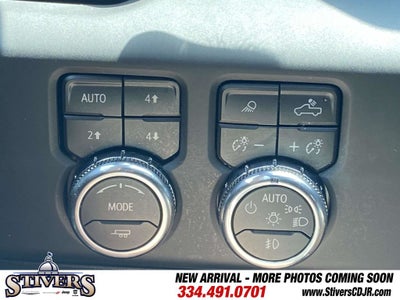 2024 GMC Sierra 1500 4WD Crew Cab Short Box AT4