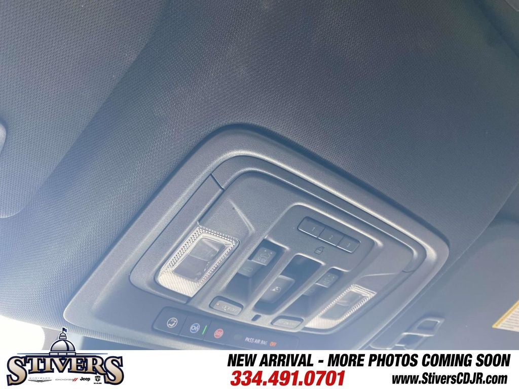 2024 GMC Sierra 1500 4WD Crew Cab Short Box AT4