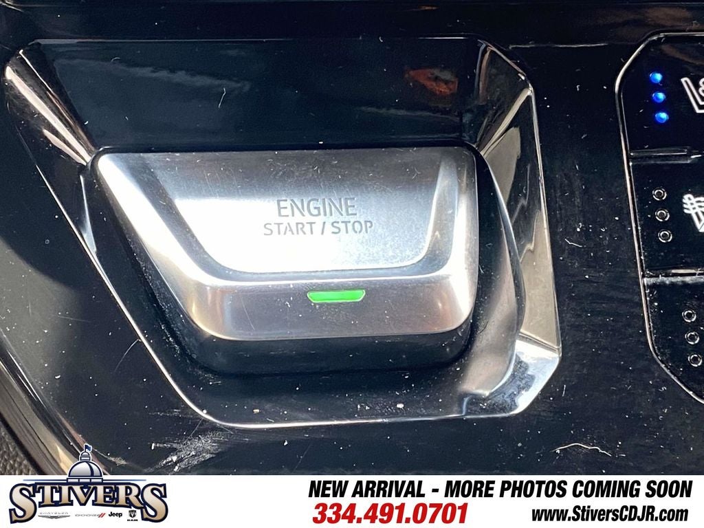 2024 GMC Sierra 1500 4WD Crew Cab Short Box AT4