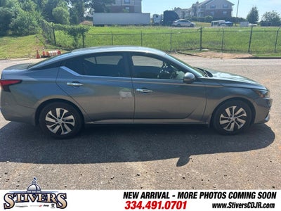 2022 Nissan Altima S FWD