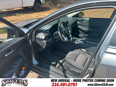 2022 Nissan Altima S FWD