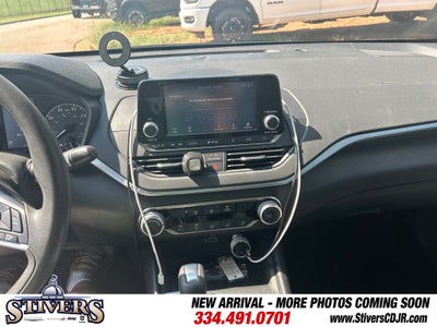 2022 Nissan Altima S FWD