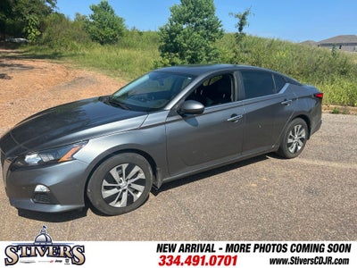 2022 Nissan Altima S FWD
