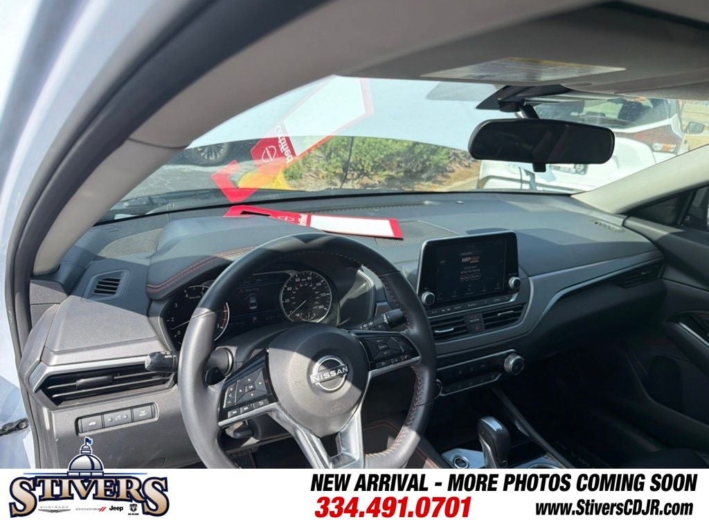 2023 Nissan Altima SR FWD