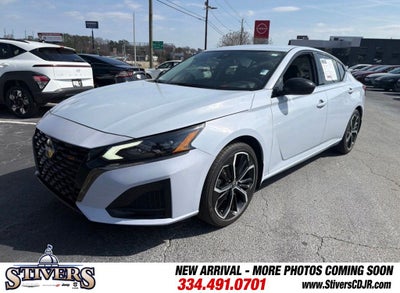 2023 Nissan Altima SR FWD