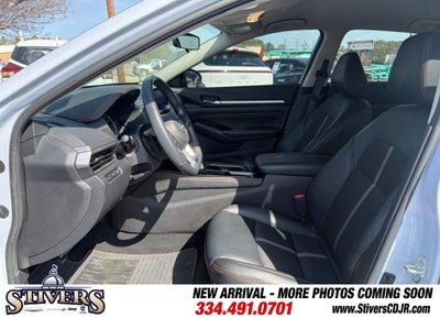 2023 Nissan Altima SR FWD