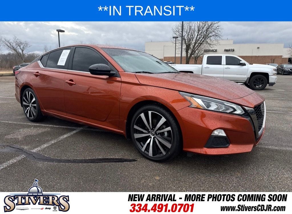 2022 Nissan Altima SR FWD