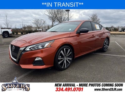 2022 Nissan Altima SR FWD