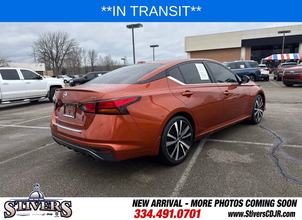 2022 Nissan Altima SR FWD