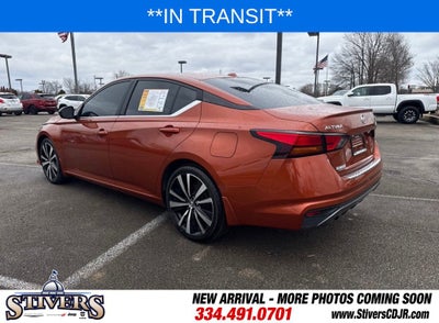 2022 Nissan Altima SR FWD