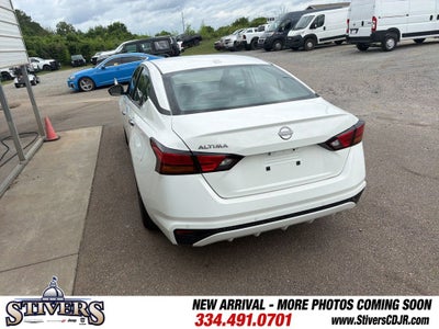 2025 Nissan Altima SV FWD