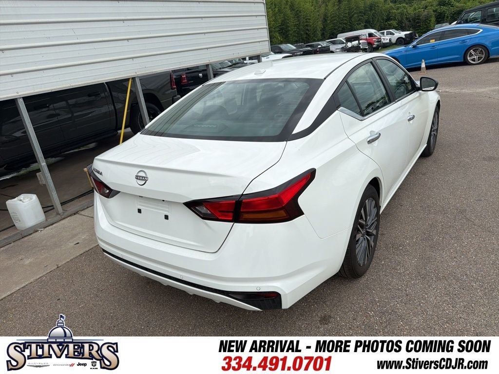 2025 Nissan Altima SV FWD