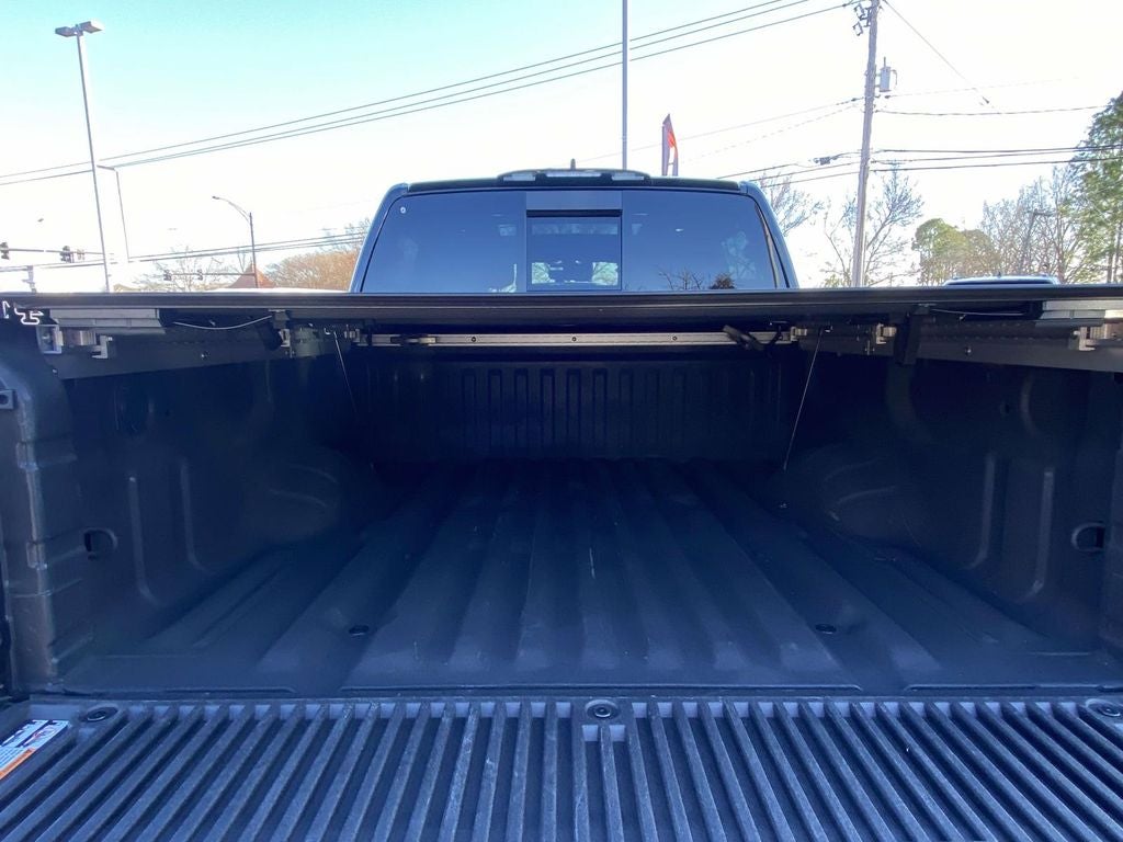 2024 Nissan TITAN Crew Cab PRO-4X 4x4