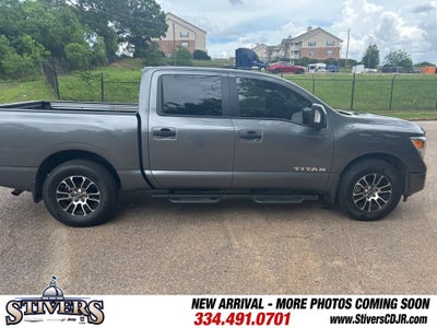 2023 Nissan TITAN Crew Cab SV 4x2