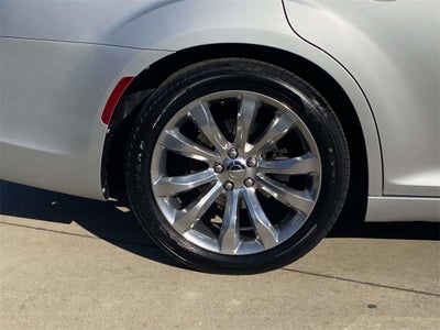 2020 Chrysler 300 Touring