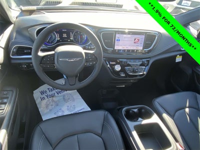 2026 Chrysler Pacifica PACIFICA SELECT