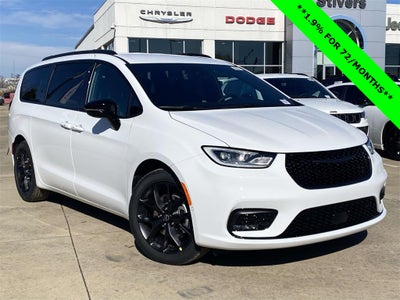 2026 Chrysler Pacifica PACIFICA SELECT