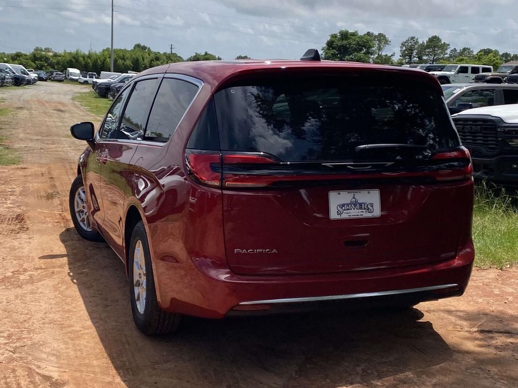 2027 Chrysler Pacifica PACIFICA SELECT