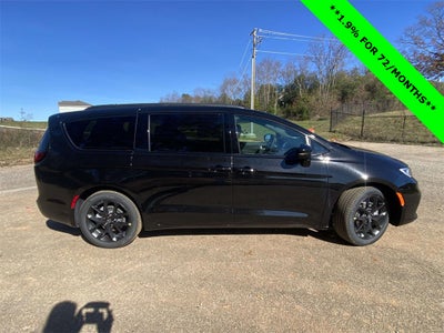 2026 Chrysler Pacifica PACIFICA SELECT