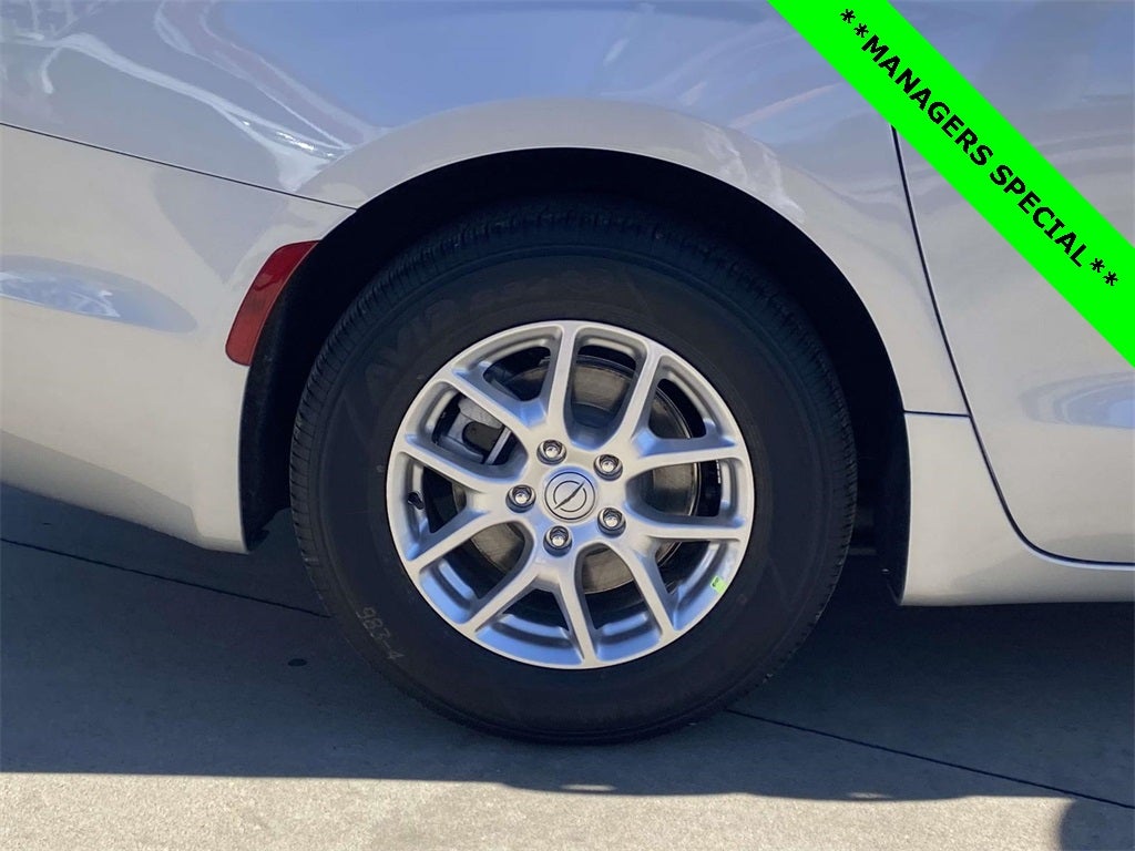 2026 Chrysler Pacifica PACIFICA SELECT