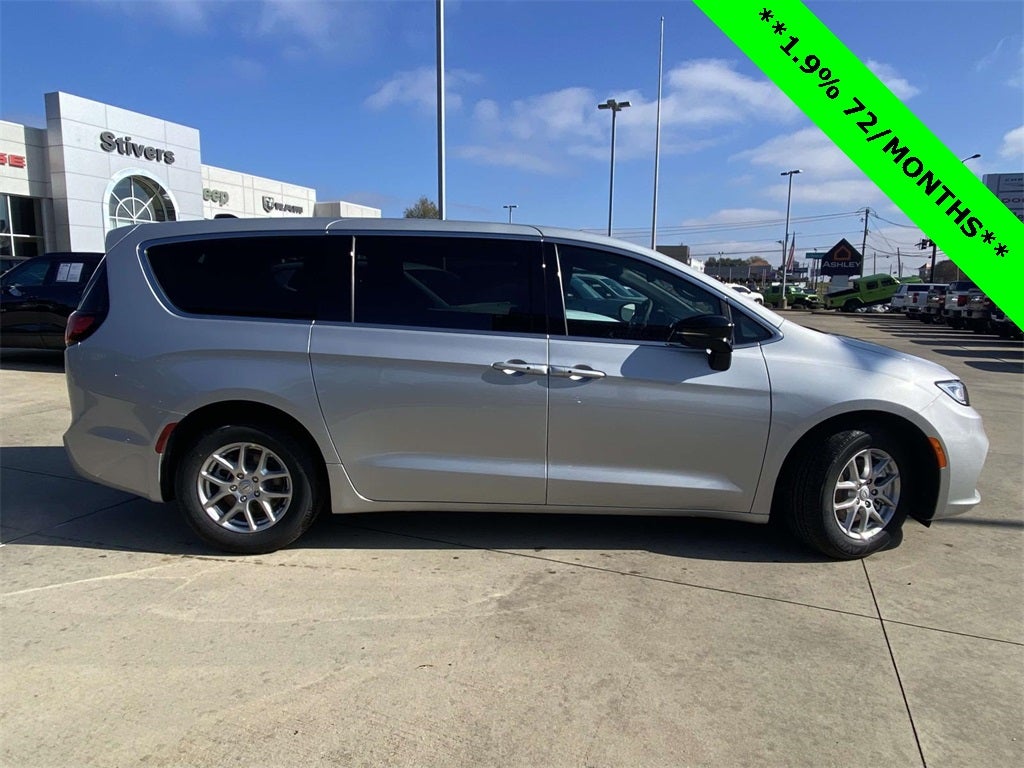 2026 Chrysler Pacifica PACIFICA SELECT