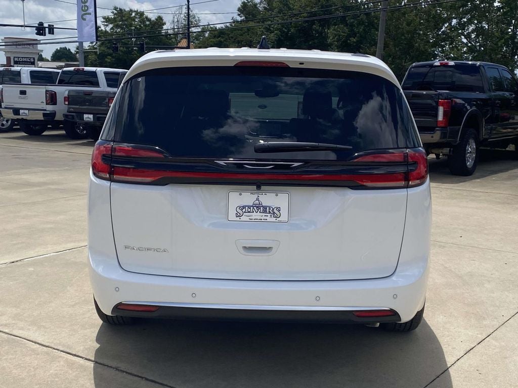 2027 Chrysler Pacifica PACIFICA SELECT