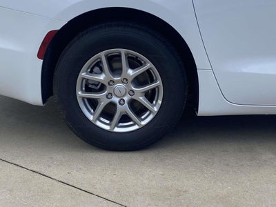 2027 Chrysler Pacifica PACIFICA SELECT
