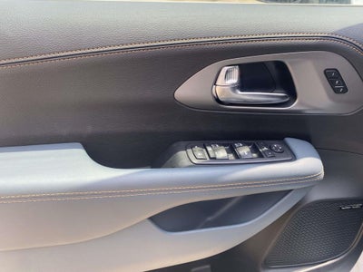 2027 Chrysler Pacifica PACIFICA PINNACLE