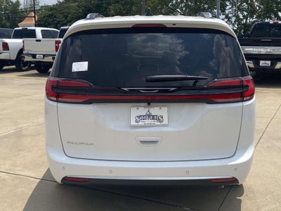2027 Chrysler Pacifica PACIFICA PINNACLE