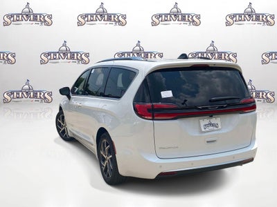 2027 Chrysler Pacifica PACIFICA PINNACLE
