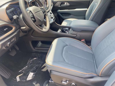 2027 Chrysler Pacifica PACIFICA PINNACLE
