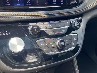 2027 Chrysler Pacifica PACIFICA PINNACLE