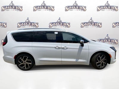 2027 Chrysler Pacifica PACIFICA PINNACLE