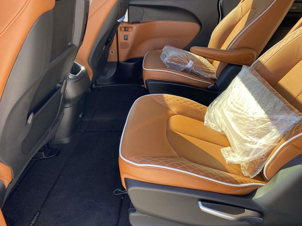 2026 Chrysler Pacifica PACIFICA PINNACLE