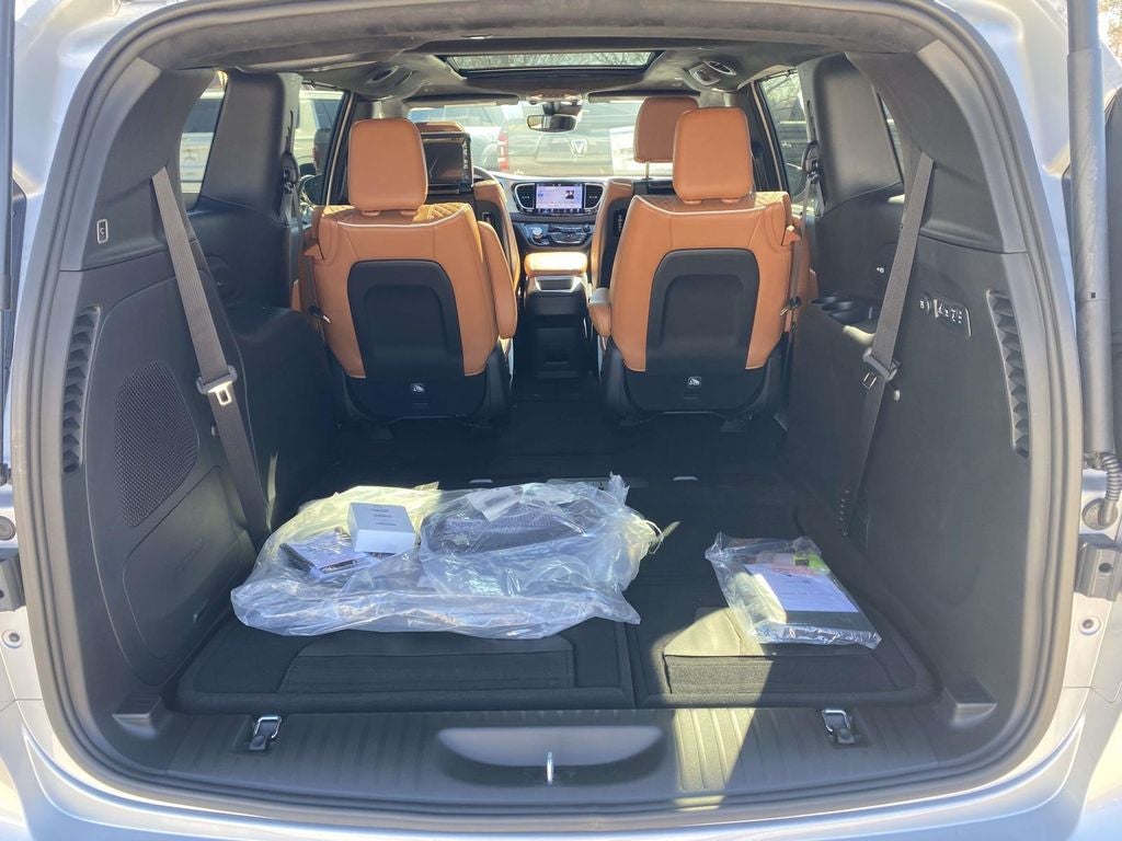 2026 Chrysler Pacifica PACIFICA PINNACLE