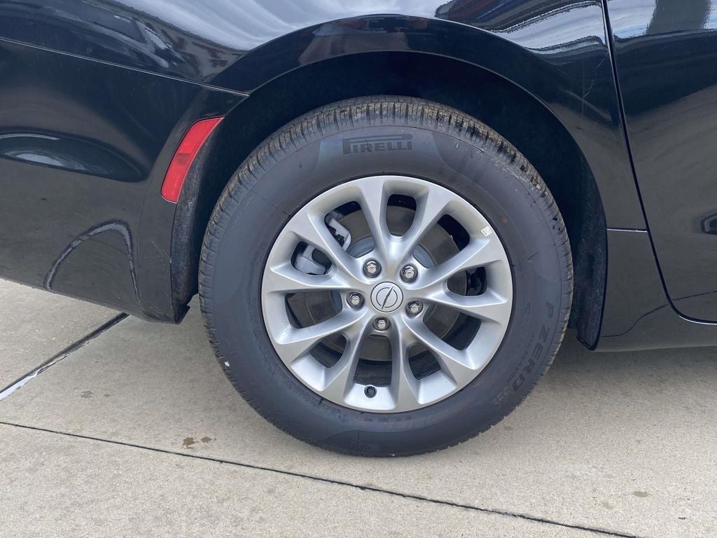 2026 Chrysler Pacifica PACIFICA SELECT AWD