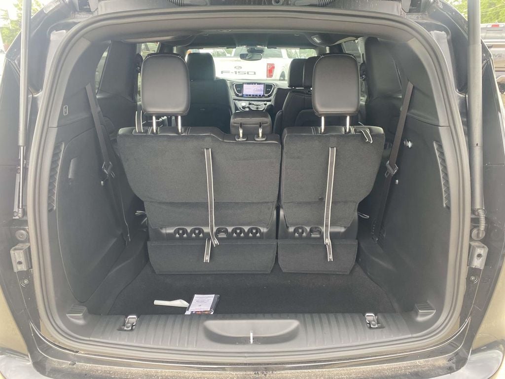 2026 Chrysler Pacifica PACIFICA SELECT AWD