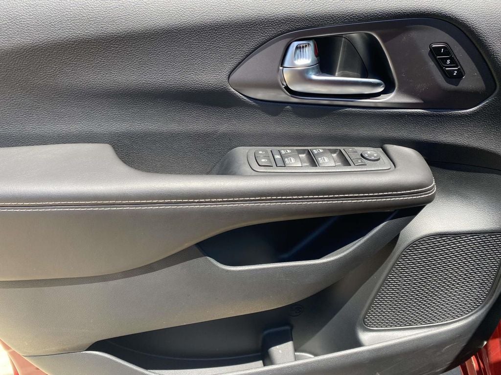 2026 Chrysler Pacifica PACIFICA SELECT AWD