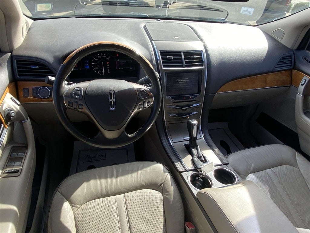 2014 Lincoln MKX Base