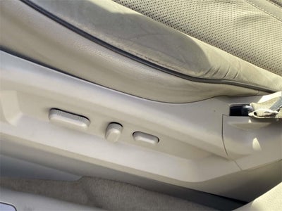 2014 Lincoln MKX Base