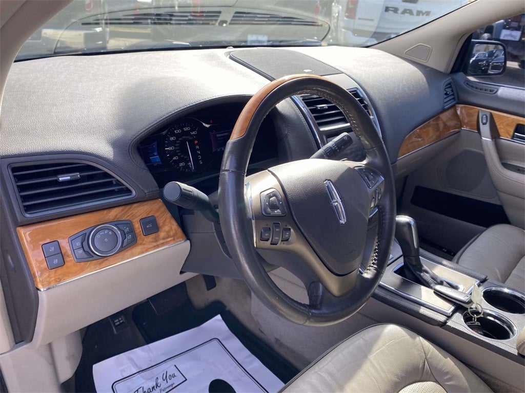 2014 Lincoln MKX Base