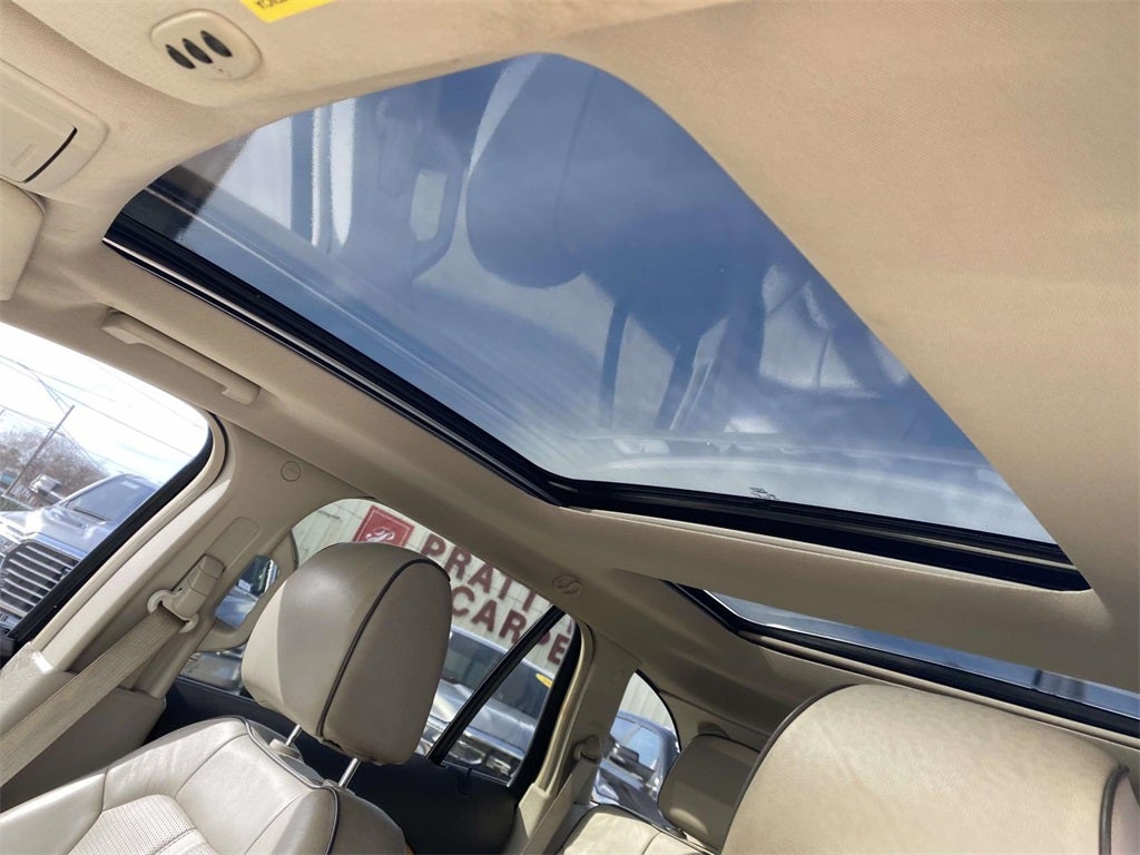 2014 Lincoln MKX Base